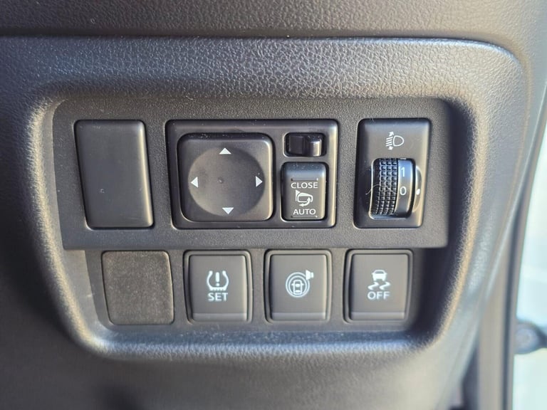 2016 Nissan Juke 1.6 Tekna SUV 5dr Petrol XTRON Euro 6 (117 ps) SUV Petrol Automatic