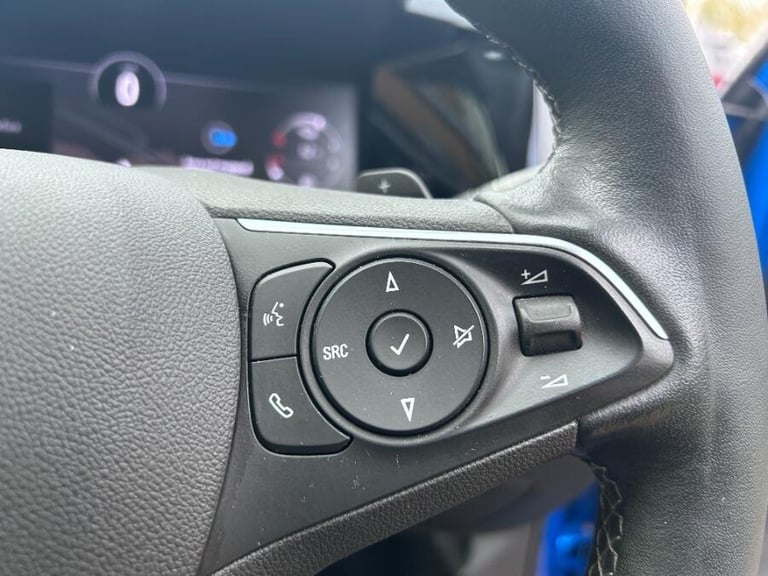 2023 Vauxhall Crossland X 1.6 14.2kwh Ultimate Suv 5dr Petrol Plug In Hybrid Auto Euro 6 (s/s) (2...