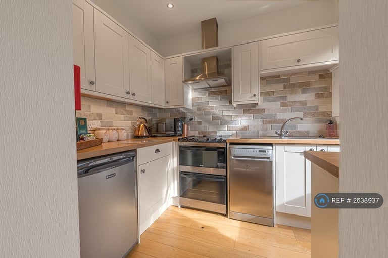 2 bedroom flat in Church View Fairfield House, Coniston, LA21 (2 bed) (#2638937)