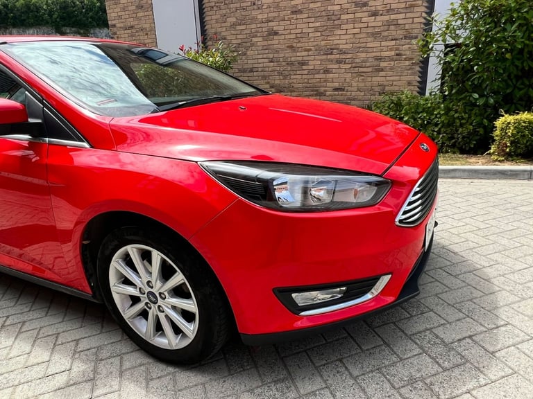 2015 FORD FOCUS 1.0T TITANIUM START/STOP 55K MILES MOTD JUNE 2026 SAT NAV PARKING SENSOR