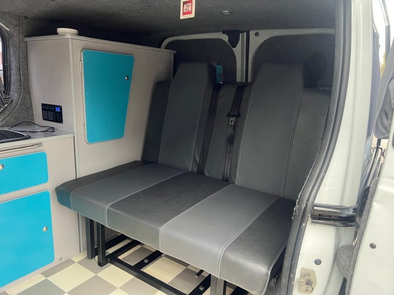 Renault Trafic 2005 CAMPER CONVERSION 