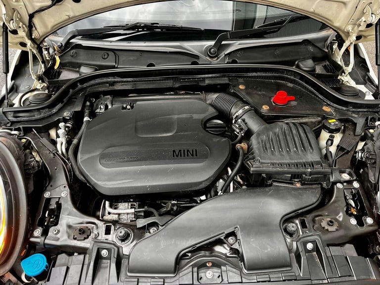 2018 MINI Hatch 1.5 Cooper D Euro 6 (s/s) 3dr HATCHBACK Diesel Manual