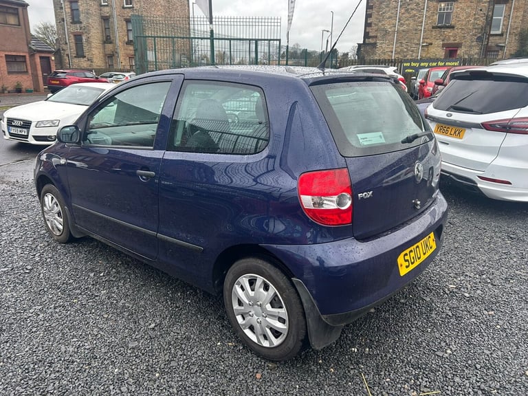 2010 Volkswagen Fox 1.2 Urban Fox 3dr HATCHBACK Petrol Manual