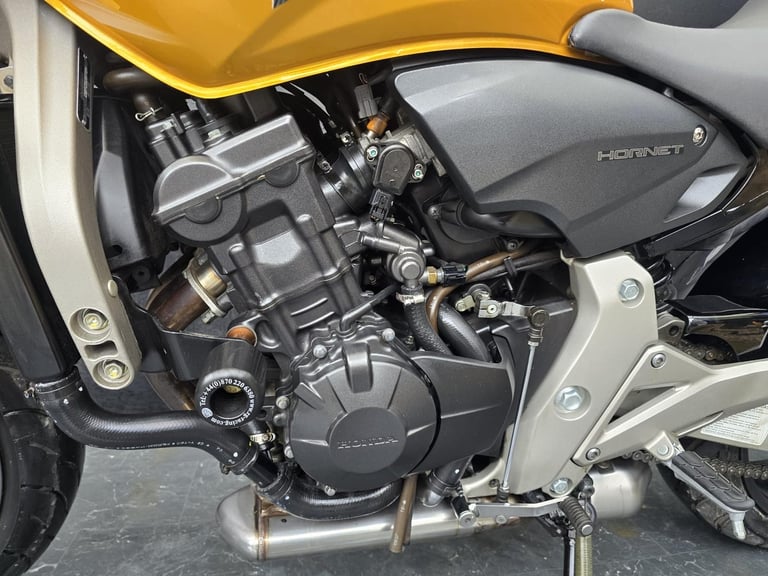 HONDA CB600 F-8 HORNET LOW MILEAGE HPI CLEAR