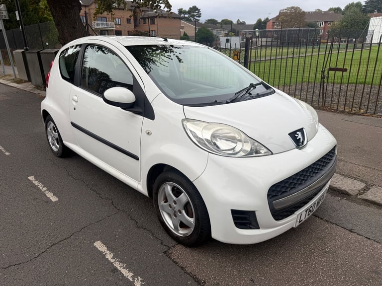 image for Peugeot, 107, Hatchback, 2010, Manual, 998 (cc), 3 doors