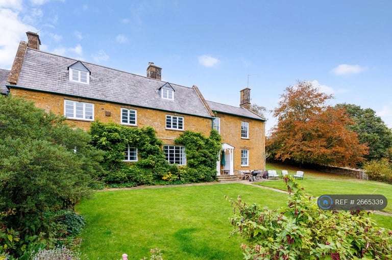 4 bedroom house in Upton Estate, Banbury, OX15 (4 bed) (#2665339)