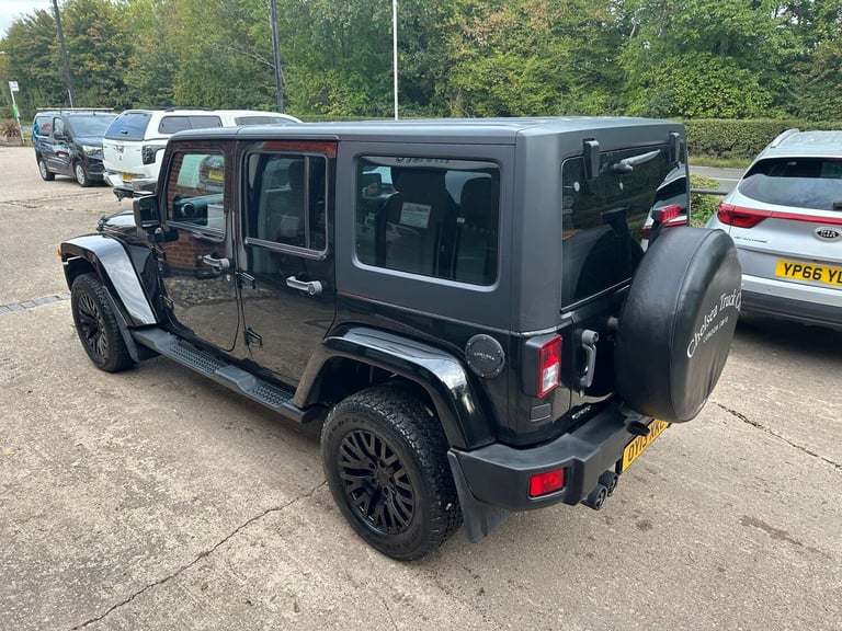 2013 Jeep Wrangler 2.8 Wrangler Sahara Unlimited CRD 197 Auto 4WD 4dr SUV Diesel Automatic