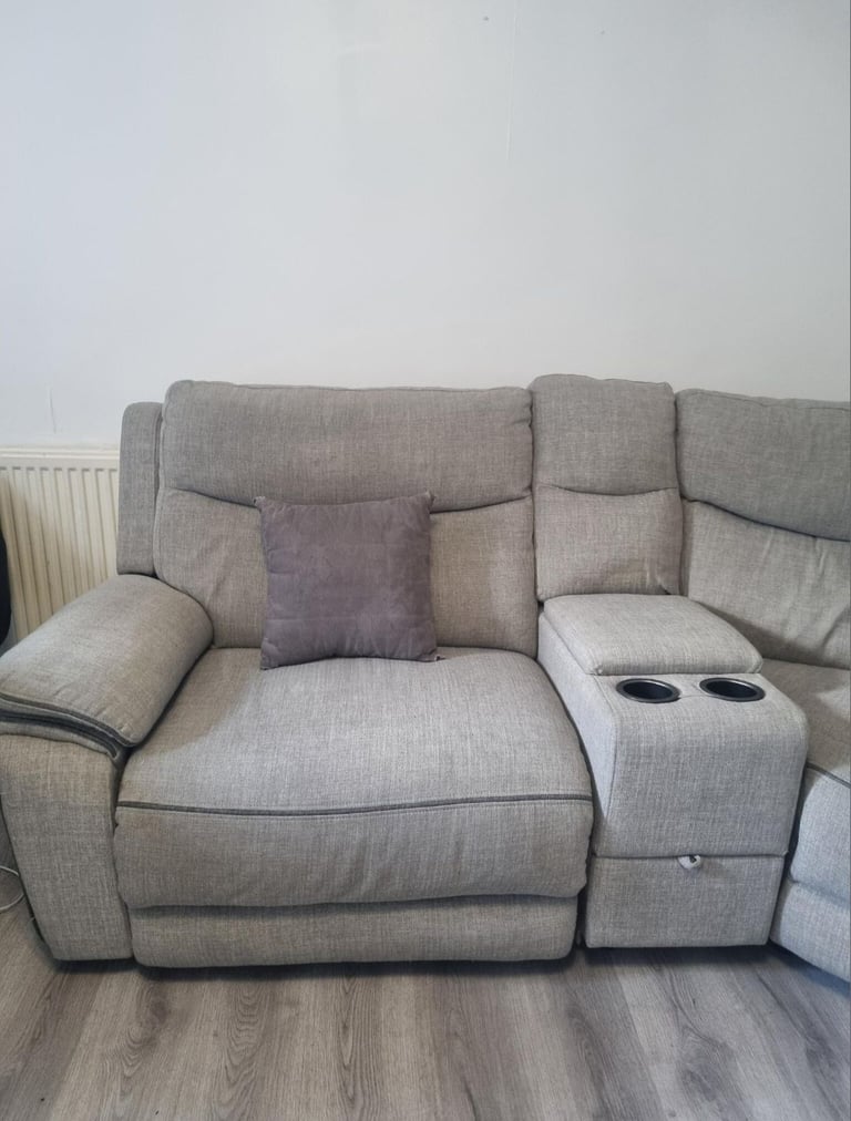 Right Hand Facing Corner Sofa