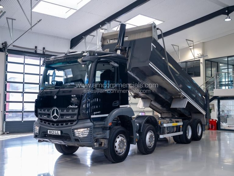2021 (21) MERCEDES-BENZ AROCS 3240 8X4 TIPPER 32T