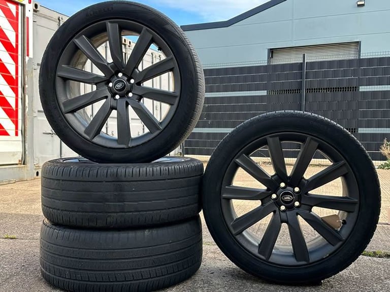 21" GENUINE RANGE ROVER VELAR ALLOY WHEELS & TYRES 5x108