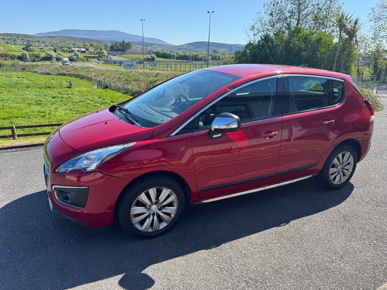 Peugeot, 3008, Hatchback, 2014, Manual, 1560 (cc), 5 doors