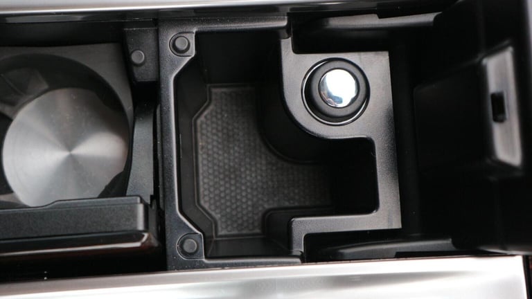 JAGUAR XF 2.2d Portfolio Sportbrake Auto Euro 5 (s/s) 5dr 2015