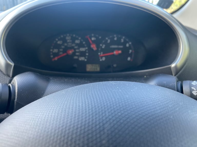 NISSAN MICRA 1.2 S 04 REG MOT AUGUST 27TH 2026 GENUINE 49458 LOW INSURANCE 40+MPG