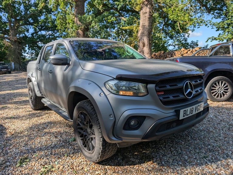 Mercedes X CLASS X250 D PURE manual cat s low miles grey wrap