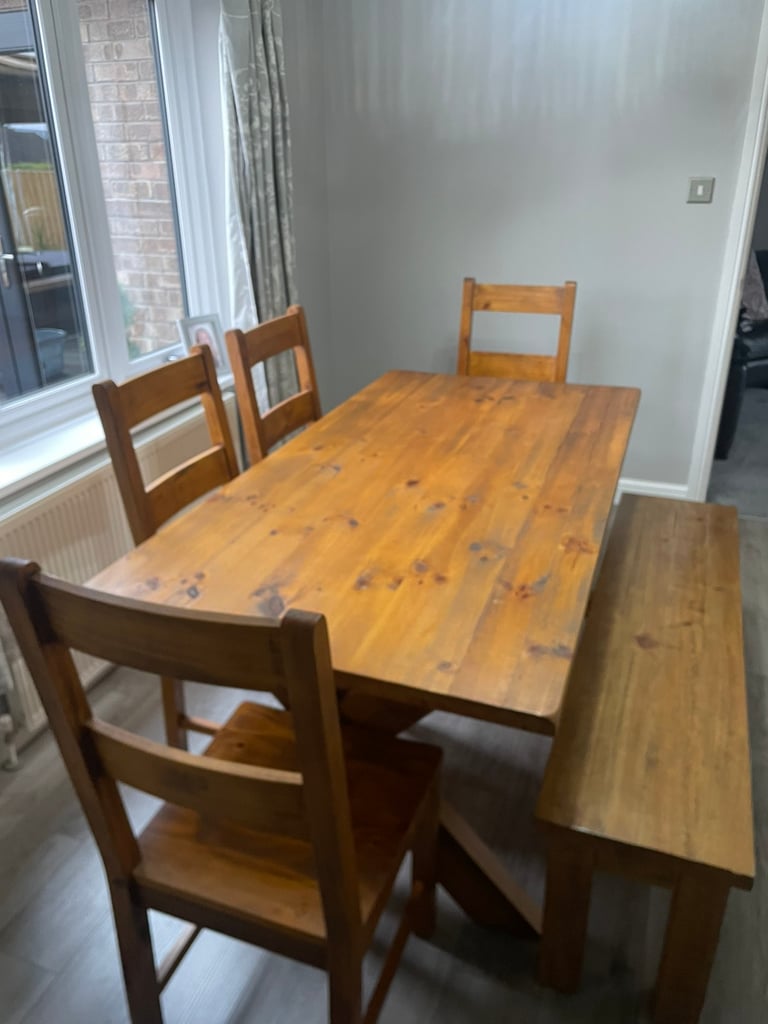 Solid Pine Dining Table with 4 Chairs and a Bench.