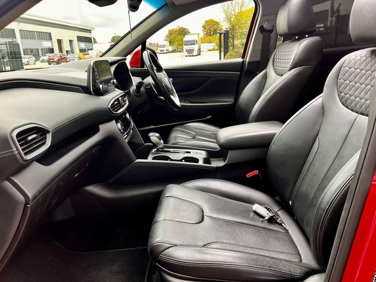 2018 Hyundai Santa Fe 2.2 CRDi Premium SE Auto 4WD Euro 6 (s/s) 5dr 7 Seat ESTATE Diesel Automatic