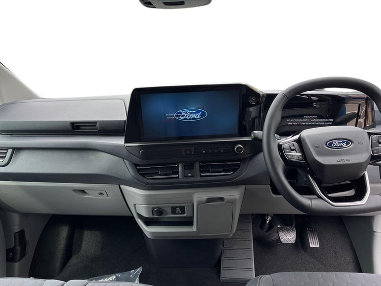 2025 Ford Transit Custom E-Transit Custom Limited DCiV 320 L1 65kWh 100kw 136 RWD 1 Speed Automat...