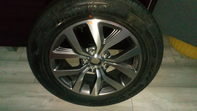 Kia sportage alloy wheel 17 inch