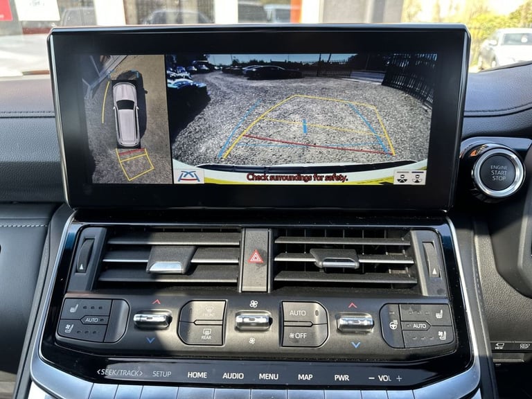 2024 74 TOYOTA LAND CRUISER 3.3L TWIN-TURBO DIESEL 300 V6 TD AUTO SAHARA ZX DIES