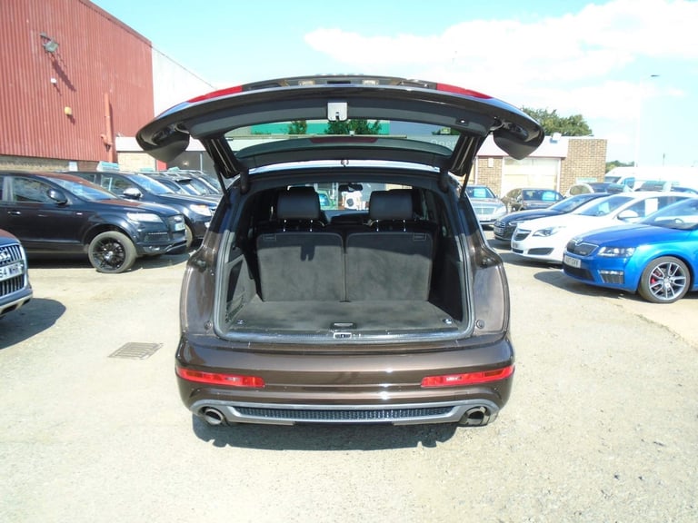 2010 Audi Q7 3.0 TDI V6 S line Tiptronic quattro Euro 4 5dr Diesel