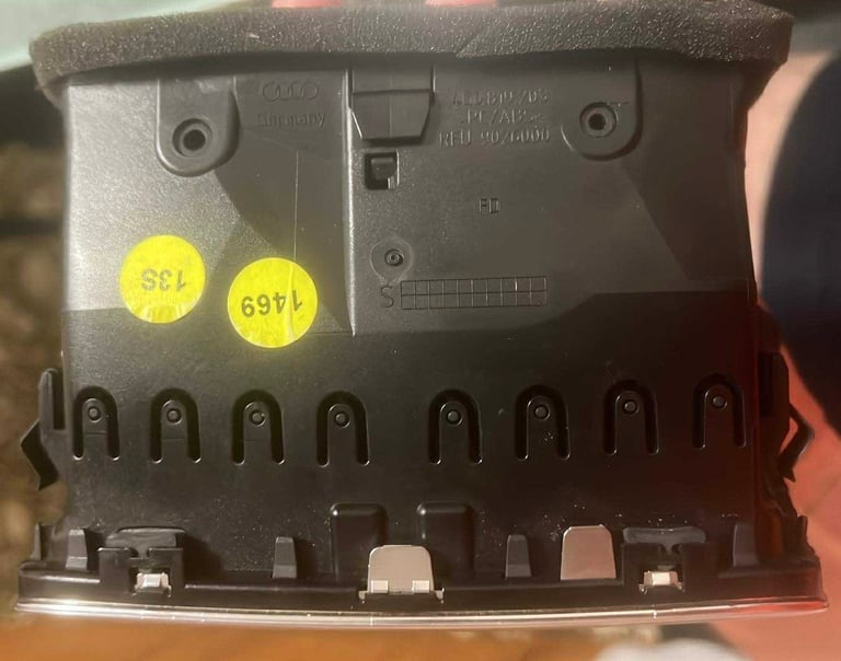 AUDI A6 C7 4G Rear Center Console Air Vent 4G0819203