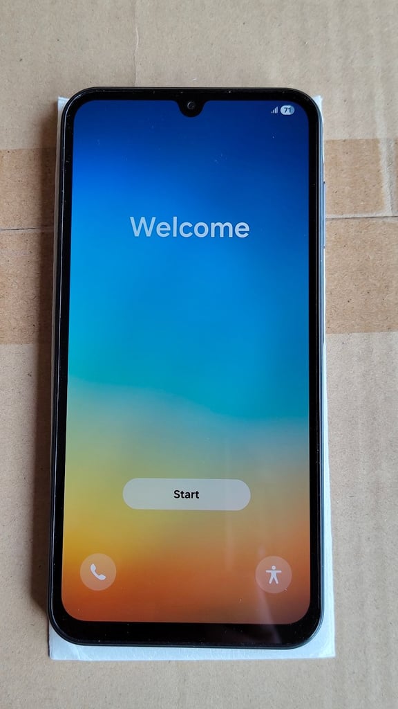 Samsung Galaxy A15 5G (SM-A156B/DSN), 4GB RAM, 128GB Storage, Android 15 - Boxed Ex. Condition