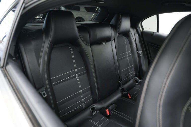 2013 Mercedes-Benz A-Class 1.8 A180 CDI BlueEfficiency Sport 7G-DCT Euro 5 (s/s) 5dr HATCHBACK Di...