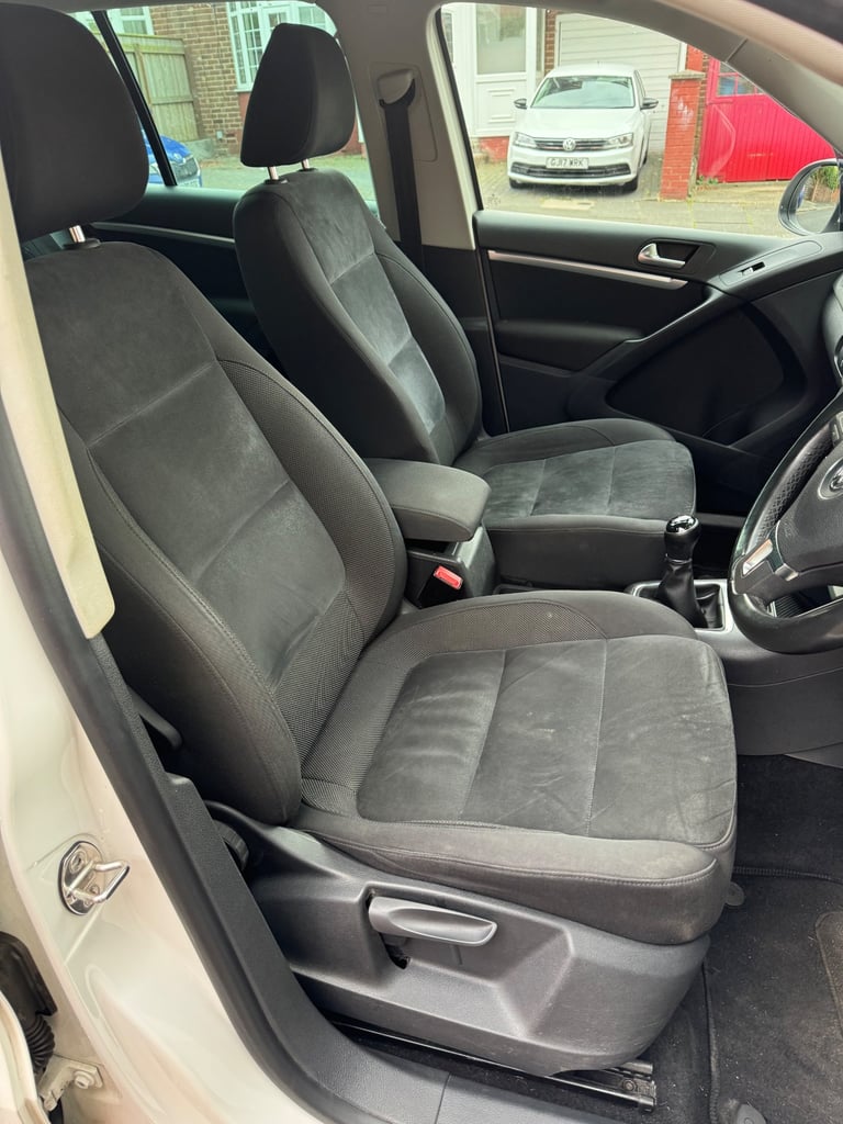 2012 VW Volkswagen Tiguan 2.0 Tdi Sport 4 Motion 140 Diesel Manual 