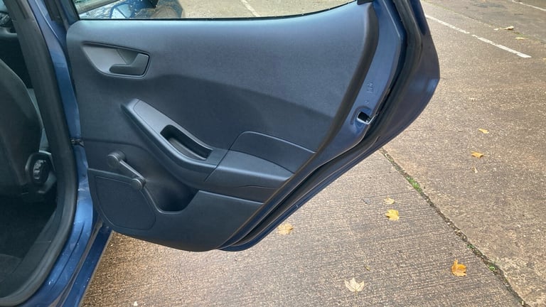 2022 Ford Fiesta 1.1 75 Trend 5dr HATCHBACK PETROL Manual