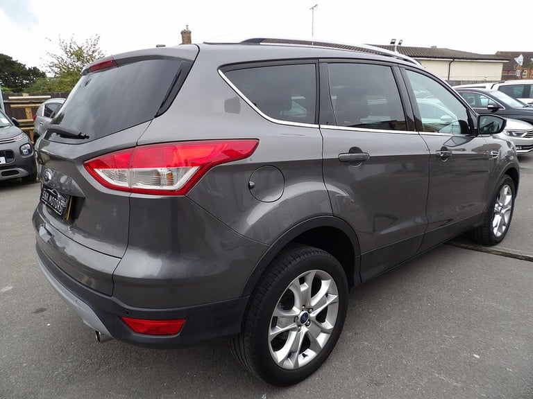 2014 Ford Kuga 2.0 TDCi Titanium 5dr 2WD HATCHBACK DIESEL Manual