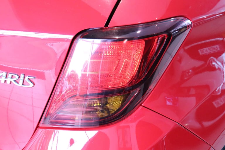 2016 Toyota Yaris 1.3 Yaris Icon VVT-I 5dr Hatchback Petrol Manual