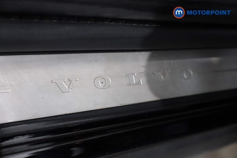 2021 Volvo XC40 1.5 T3 [163] R DESIGN 5dr SUV Petrol Manual