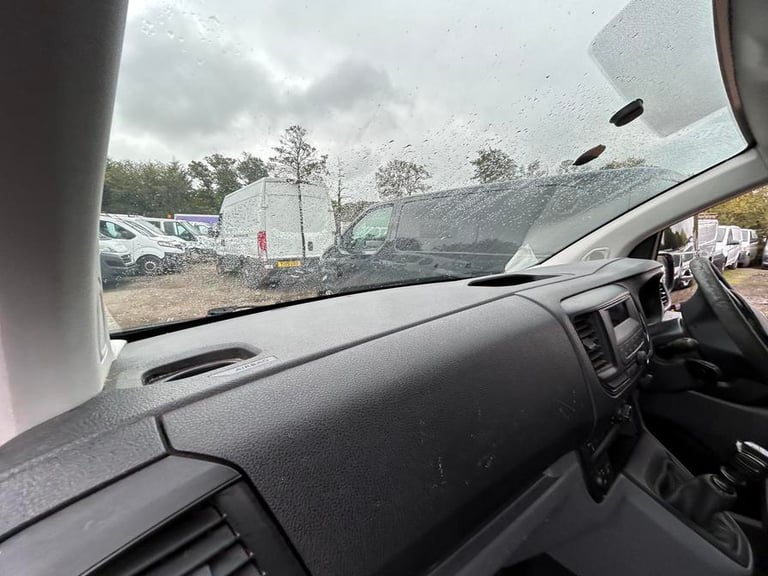 2017 Toyota ProAce 2.0D 120 Comfort Van PANEL VAN DIESEL Manual
