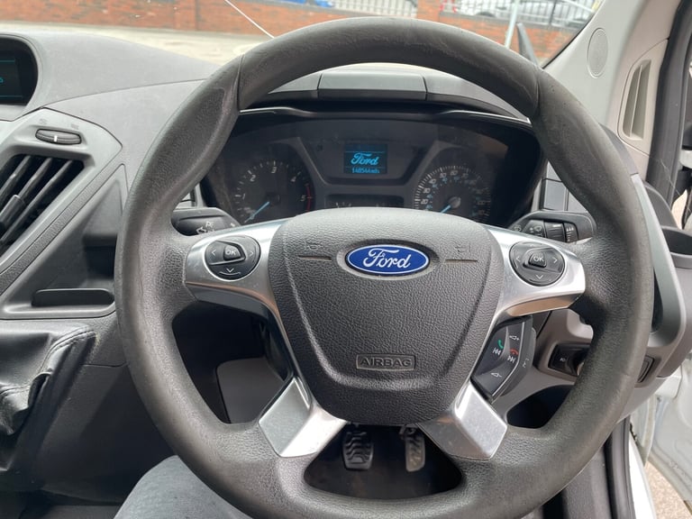 2015 Ford Transit Custom 2.2 TDCi 100ps Low Roof Van PANEL VAN Diesel Manual