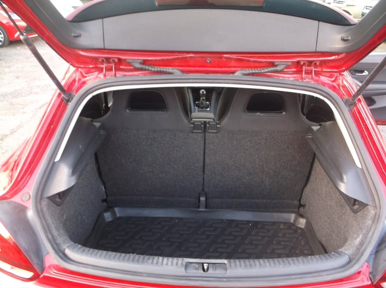 2012 Volkswagen Scirocco 2.0 TDi BlueMotion Tech 3dr [Nav] COUPE Diesel Manual