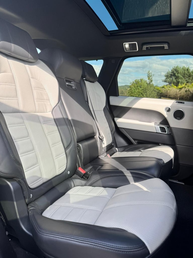 LAND ROVER RANGE ROVER SPORT 3.0 SD V6 Autobiography Dynamic 2015