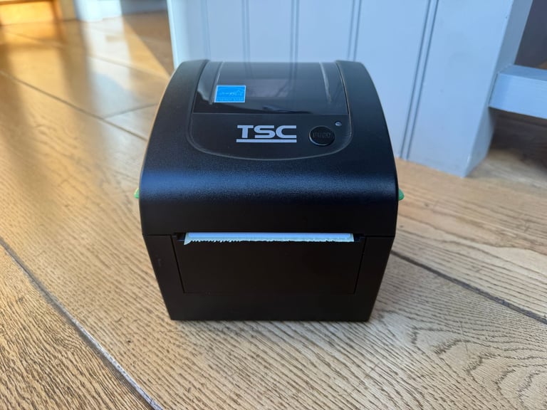 TSC -DA210 Desktop Direct Thermal Label printer DPD Official Approved - comes with 5 rolls labels