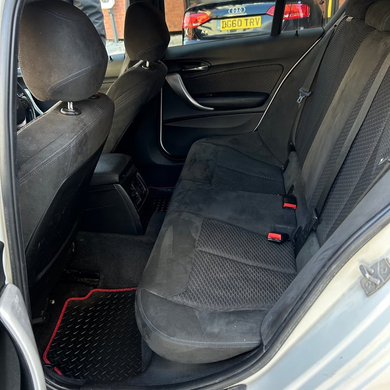 BMW, 1 SERIES, Hatchback, 2014, Manual, 1598 (cc), 5 doors