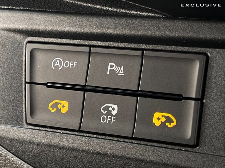 2024 Volkswagen Transporter 2.0 BiTDI 204 Highline Kombi Van 4MOTION DSG WINDOW VAN Diesel Automatic