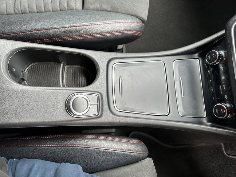 2016 Mercedes-Benz CLA 2.1 CLA220d AMG Line Coupe 7G-DCT Euro 6 (s/s) 4dr SALOON Diesel Automatic