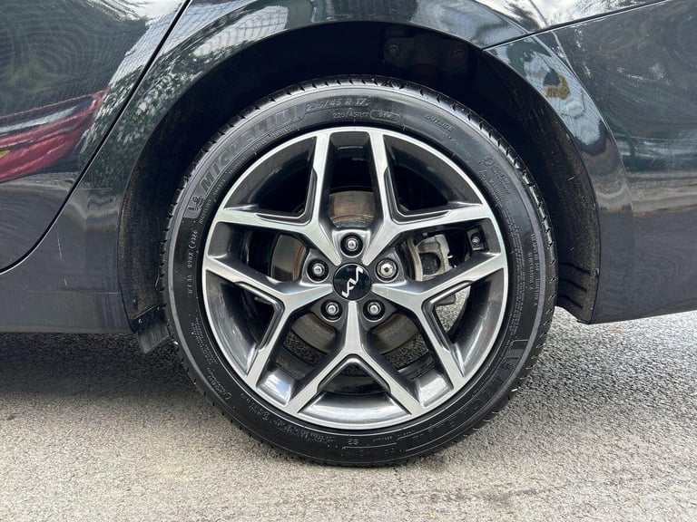 2024 Kia Ceed 1.5 T-GDi 3 Sportswagon 5dr Petrol DCT Euro 6 (s/s) (138 bhp) Estate PETROL Automatic
