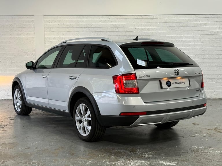 2017 Skoda Octavia 2.0 TDI Scout Estate 5dr Diesel Manual 4WD Euro 6 (s/s) (150 ps) ESTATE Diesel...