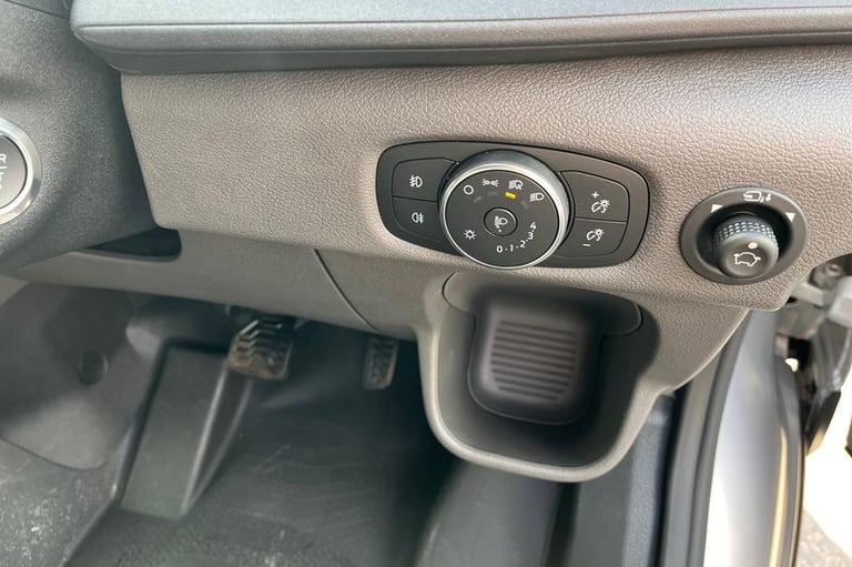 2025 Ford Transit 460 L4 MINIBUS  RWD 2.0 EcoBlue 165ps H3 17 Seate Automatic Minibus Diesel Auto...