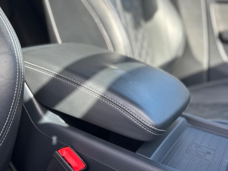 AUDI Q5 2.0 TDI 40 Black Edition 2024