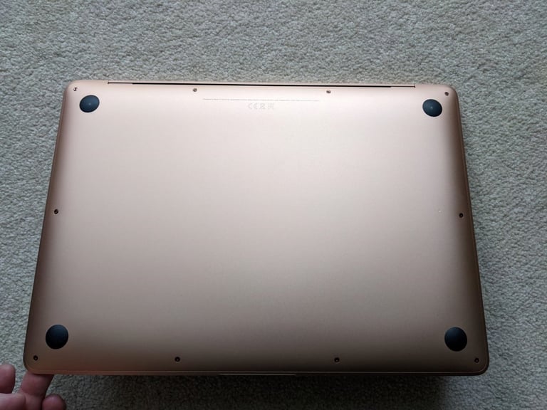 MacBook Air 10,1/M1 (8-CPU 7-GPU)/8GB Ram/256GB SSD/13 in/Gold