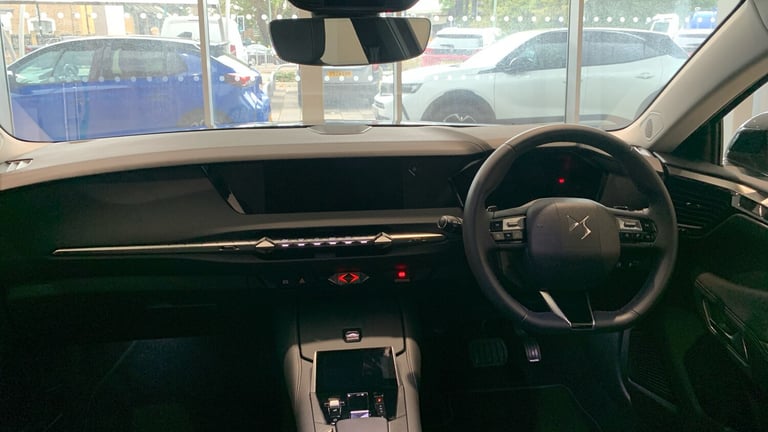 2023 DS Automobiles DS 4 1.6 E-TENSE 12.4kWh Trocadero EAT8 Euro 6 (s/s) 5dr Hatchback Hybrid Aut...
