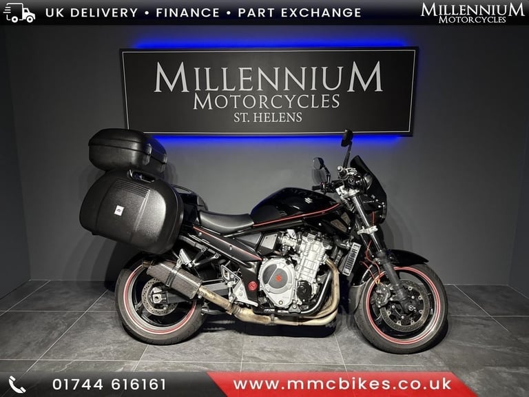 SUZUKI GSF 1250 BANDIT SPORTS TOURER WITH 3 PART LUGGAGE