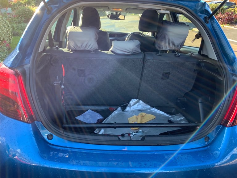 Toyota, YARIS, Hatchback, 2015