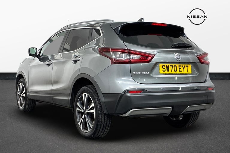2021 Nissan Qashqai 1.3 DiG-T N-Connecta 5dr [Glass Roof Pack] HATCHBACK Petrol Manual