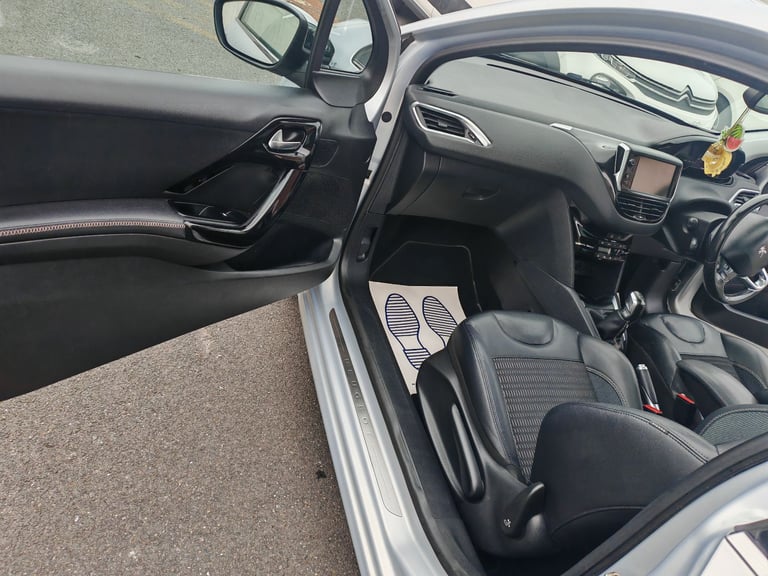 Rare chance to own a limited edition ICE Velvet 208